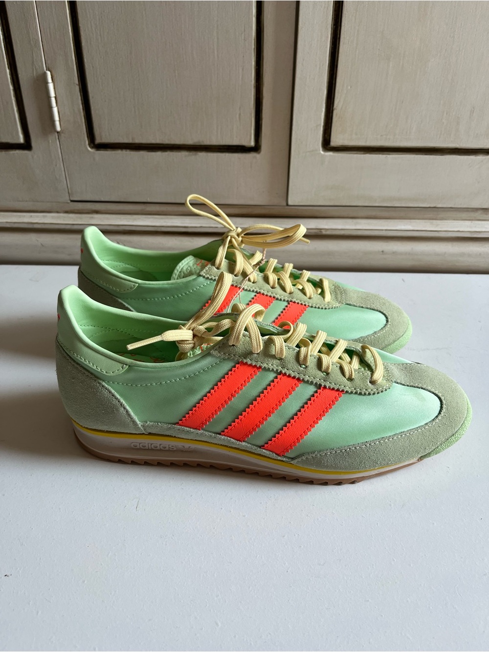 NWT Adidas SL 72 OG sneakers Semi Green Spark / Solar Orange /Off White 8/8.5